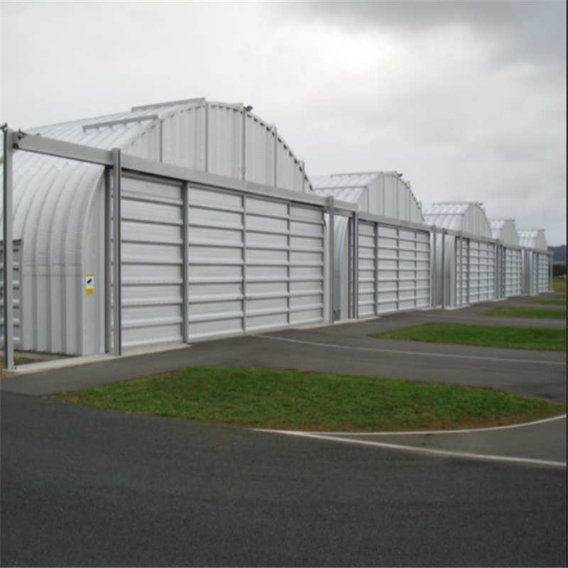 Hangar.